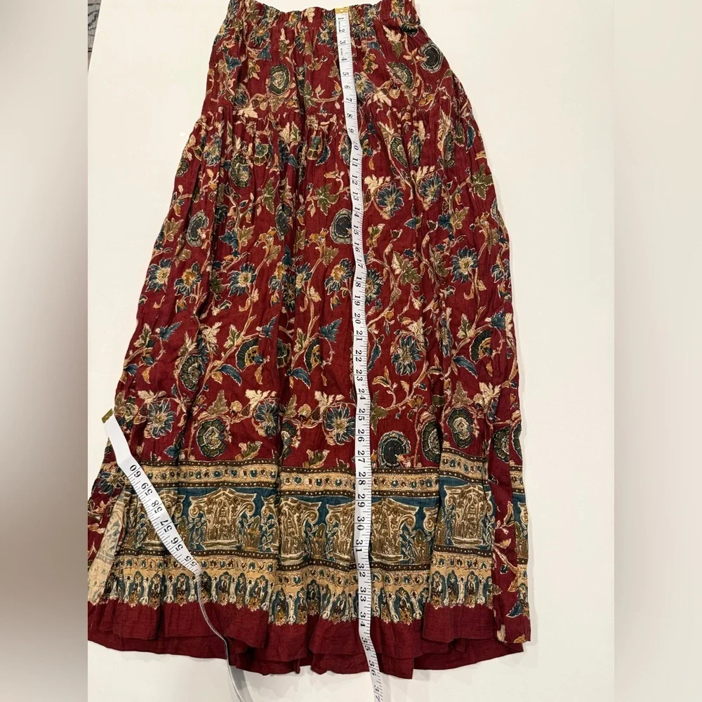 Vintage On the Verge Woman’s Sz Small Floral Boho Maxi Skirt - Red and Gold Farm - Picture 4 of 7